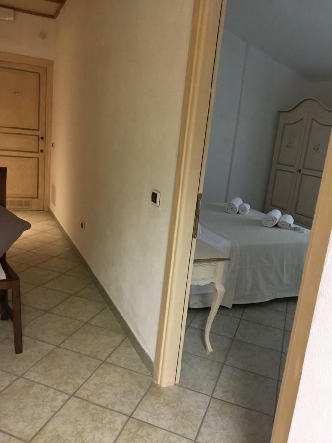 Hotel Sorgente Aglientu Kültér fotó
