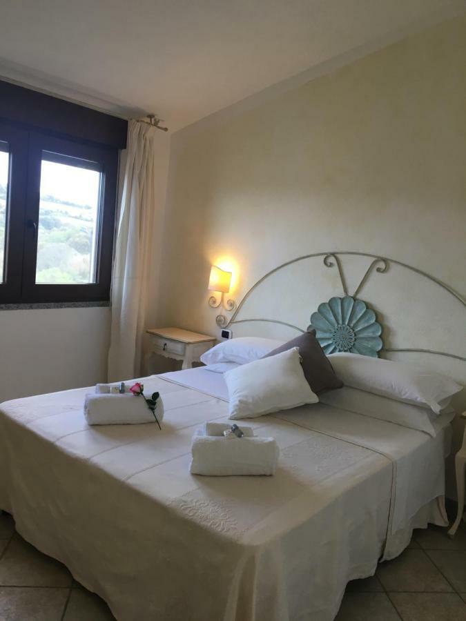 Hotel Sorgente Aglientu Kültér fotó