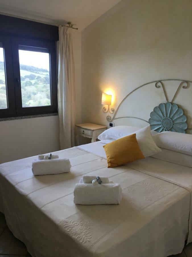 Hotel Sorgente Aglientu Kültér fotó