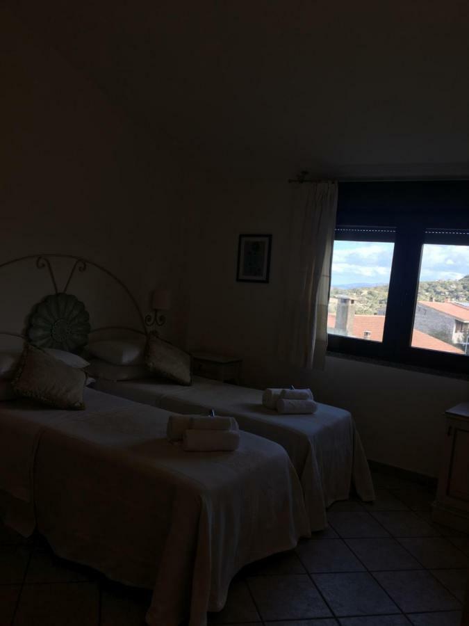 Hotel Sorgente Aglientu Kültér fotó